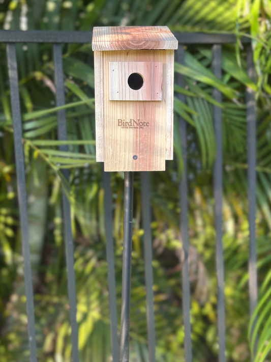 Chickadee/Nuthatch Nesting Box